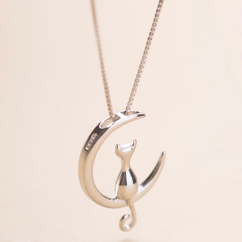 Fashion Cat Moon Pendant Necklace Charm Jewelry For Women